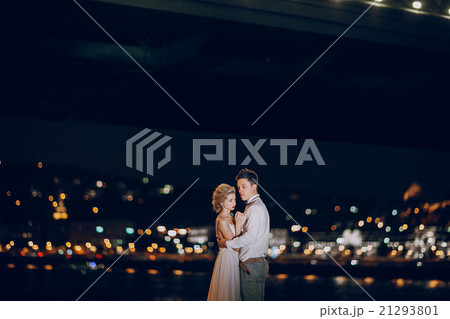 wedding day in Budapest 21293801