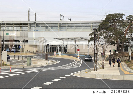 上越新幹線 本庄早稲田駅 南口 の写真素材