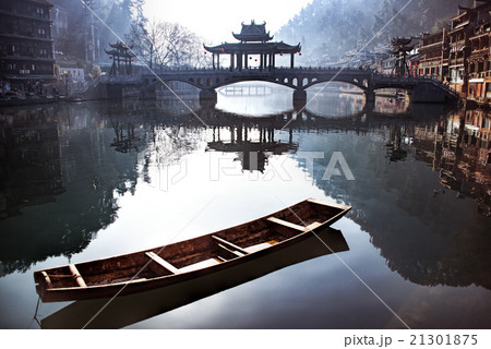 Fenghuang, Hunan, China  21301875