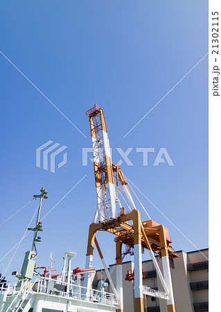 神戸ポートアイランドの大型フレーン 神戸ポートアイランドの大型フレーン 21302115