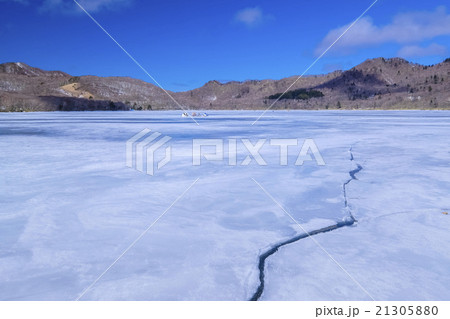 氷結と割れ目 21305880