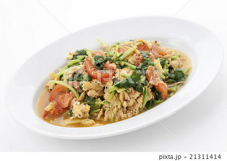 豆苗とトマトと卵の炒めもの 21311414