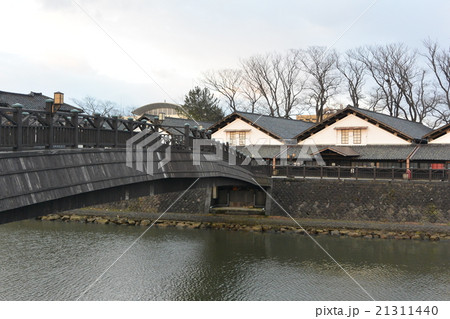 新井田川と山居倉庫 新井田川と山居倉庫 21311440