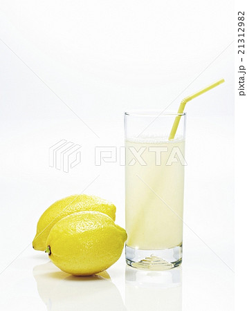 レモン フレッシュジュースの写真素材 レモン フレッシュジュースの写真素材