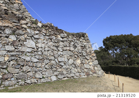 姫路城  上山里下段石垣（官兵衛ゆかりの石垣） 21319520