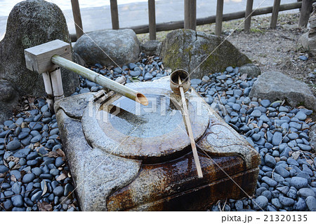 奈良公園・鷺池の洞水門 21320135