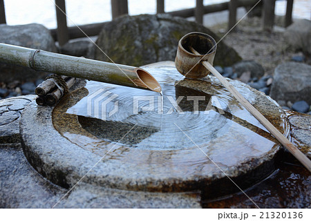 奈良公園・鷺池の洞水門 21320136
