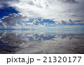 青空と雲のウユニ塩湖 青空と雲のウユニ塩湖 21320177
