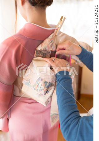 How to dress in kimono How to dress in kimono 21324221