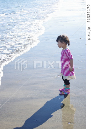 女の子と海３ 21325170