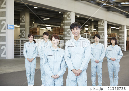 倉庫ビジネスイメージ 21326728