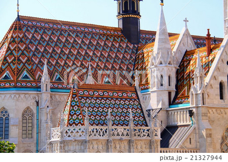 マーチャーシュ教会 21327944