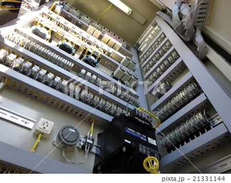 操作盤のリレー類 21331144