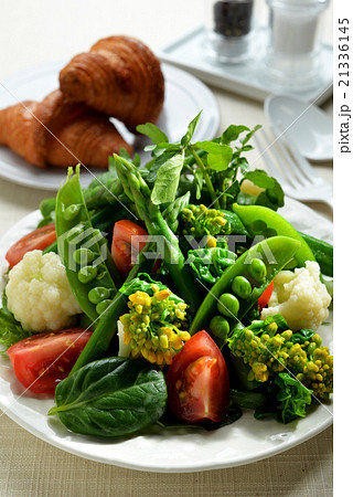 インサラータ・ミスト　イタリア風ミックスサラダ 21336145