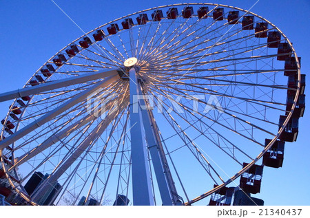 シカゴ　ネイビー・ピアの観覧車 21340437