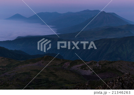 十勝連峰。トムラウシ山より。8月 21346263