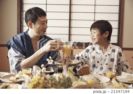 旅館で息子と乾杯 旅館で息子と乾杯 21347194