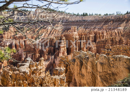 Wiew of Bryce Canyon , Utah, USA 21348189