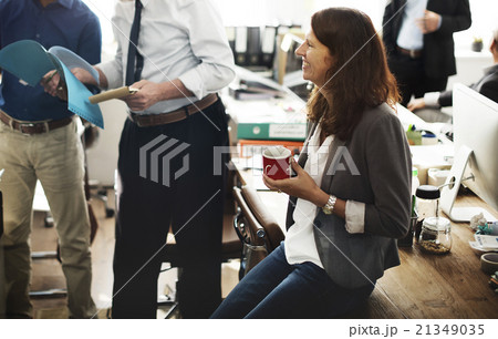 Business People Meeting Discussion Working Office Concept 21349035