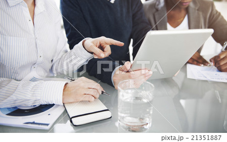 Business People Meeting Corporate Digital Tablet Technology Conc 21351887
