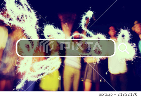 Summer Togetherness Friendship Searching Internet Concept 21352170