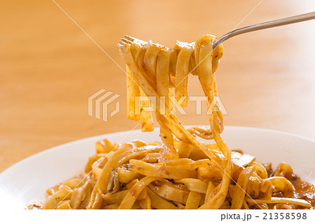 フェットチーネのボロネーゼ フェットチーネのボロネーゼ 21358598