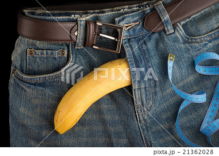 Big Banana like  penis, centimeter and men's jeans 21362028