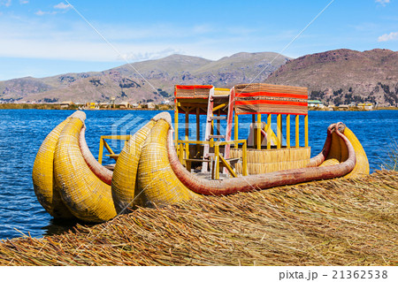 Titicaca Lake 21362538