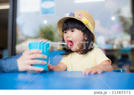 カキ氷食べて休憩しよう♪ カキ氷食べて休憩しよう♪ 21365573