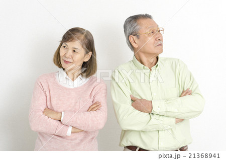 シニア夫婦 21368941