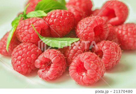 Fresh big ripe raspberry for desert 21370480