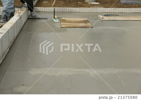 住宅 工事 外構 駐車スペース コンクリート土間うち 木造住宅 施工例 住宅 工事 外構 駐車スペース コンクリート土間うち 木造住宅 施工例 21375080