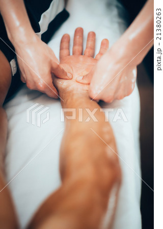 Hand massage Hand massage 21380263