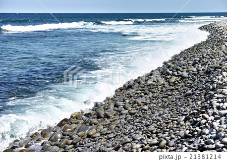 鳴り石の浜　琴浦 21381214