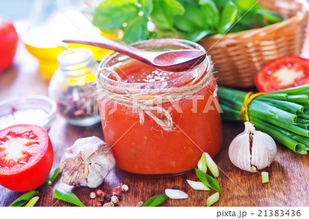 tomato sauce 21383436