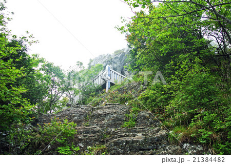 大峰山　鐘掛石 21384482