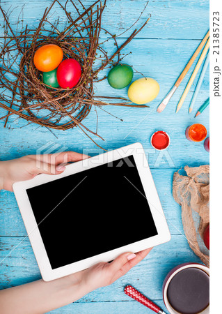 The top view of easter on wooden table office The top view of easter on wooden table office 21385723
