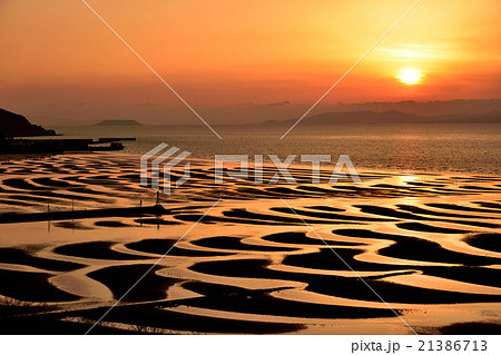 熊本 御輿来海岸の夕景 21386713