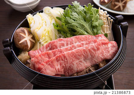 すき焼き 黒毛和牛ロース肉のすき焼き すき焼き 黒毛和牛ロース肉のすき焼き 21386873