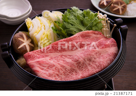 黒毛和牛 霜降り肩ロースすき焼き 黒毛和牛 霜降り肩ロースすき焼き 21387171