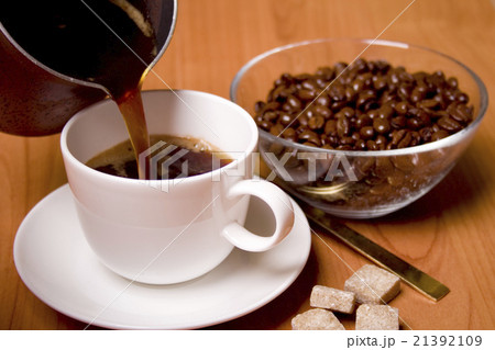 cup of coffee, sugar and beans 21392109