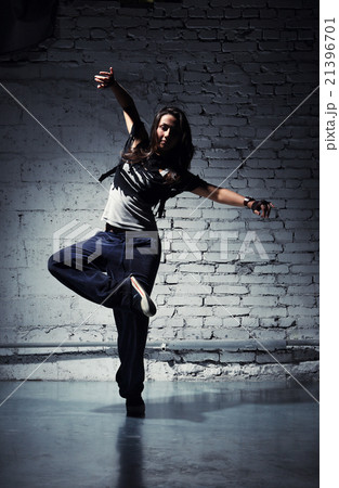 The dancer in motion  21396701