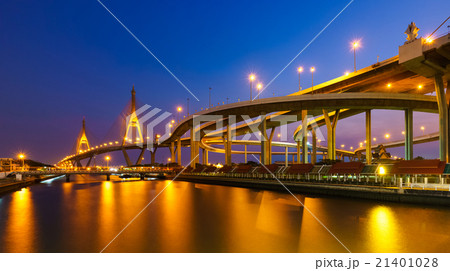 Bhumibol Mega Bridge at night, Bangkok, Thailand 21401028