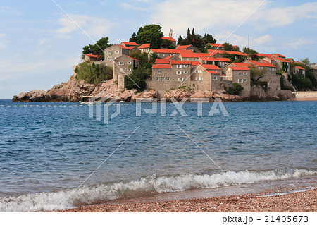 Respectable resort island of Sveti Stefan 21405673