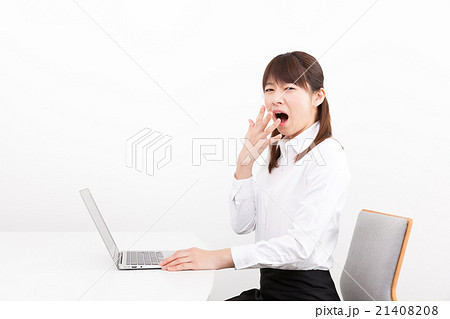 眠いOL 21408208