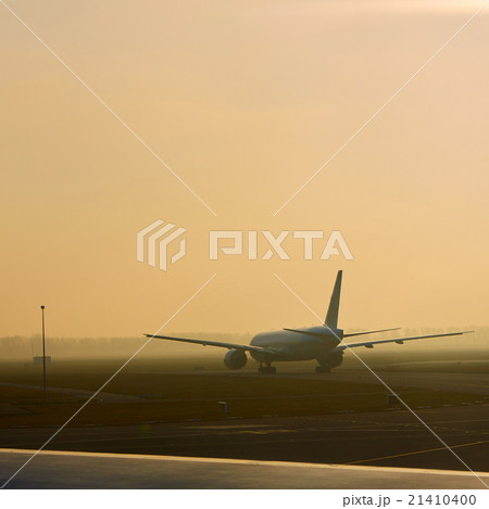 Airplane departing from Airport Schiphol. Airplane departing from Airport Schiphol. 21410400