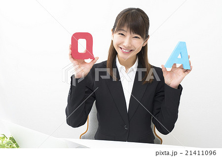 女性　ビジネス 21411096