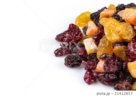 Mix variety of dried fruit Mix variety of dried fruit 21412657