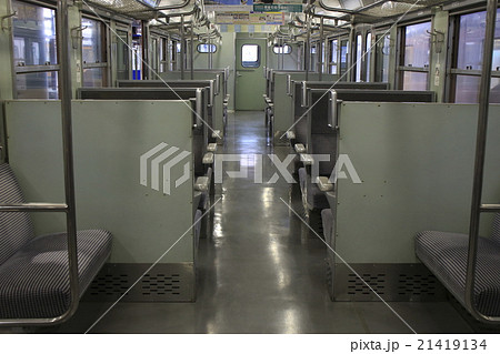 上越線高崎口の115系電車 未更新車 車内 の写真素材