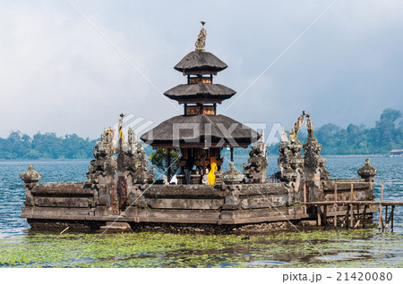 Pura Ulun Danu temple on a lake Bratan, Bali, 21420080